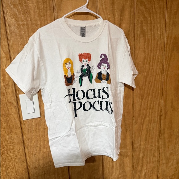 Other - Unisex White Hocus Pocus Graphic T-Shirt